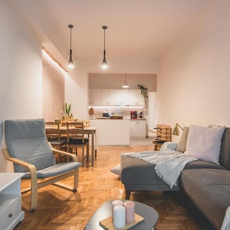 90M2 Luxury Apartment In The Heart Of Athens - Living Stone Sunstone Εξωτερικό φωτογραφία