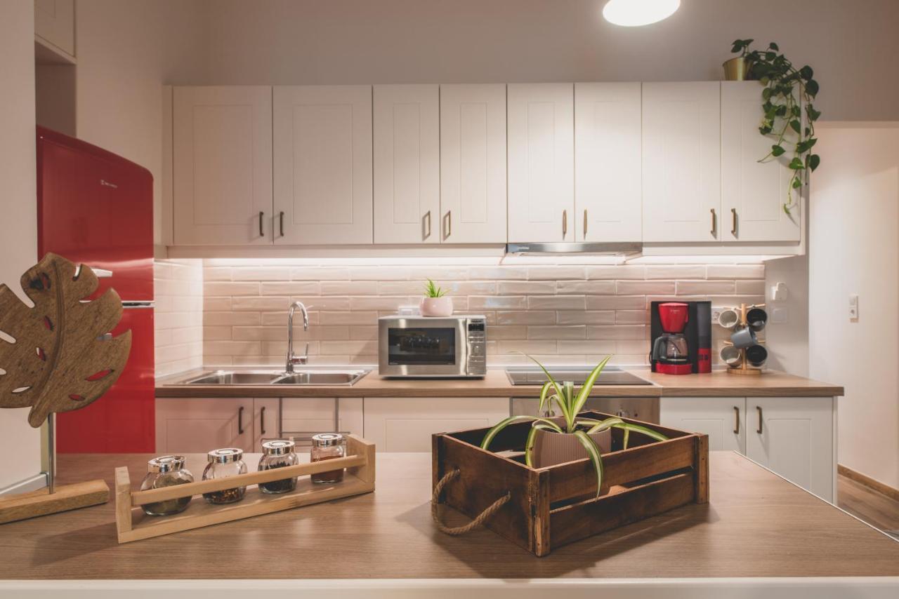 90M2 Luxury Apartment In The Heart Of Athens - Living Stone Sunstone Εξωτερικό φωτογραφία